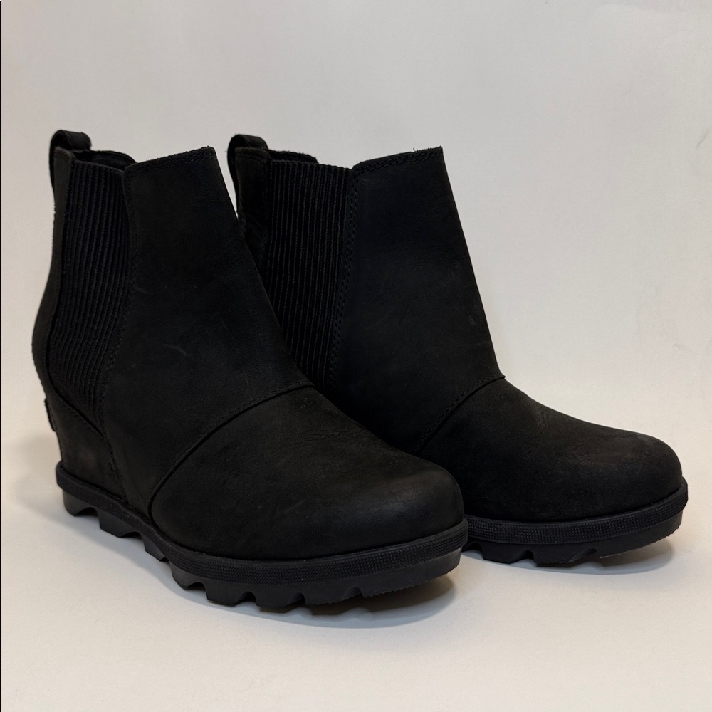 Sorel Black Leather Women's Joan Rhapsody Chelsea Wedge Boot